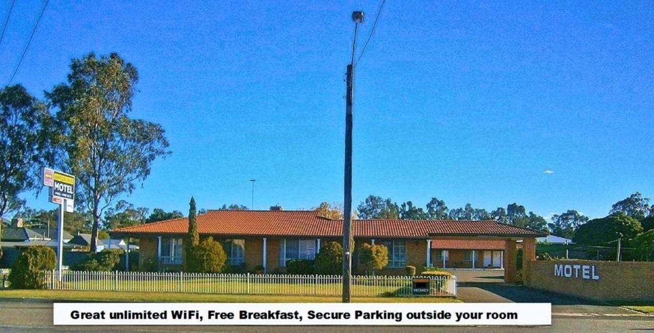 Aaron Inn Motel Narrabri Ngoại thất bức ảnh